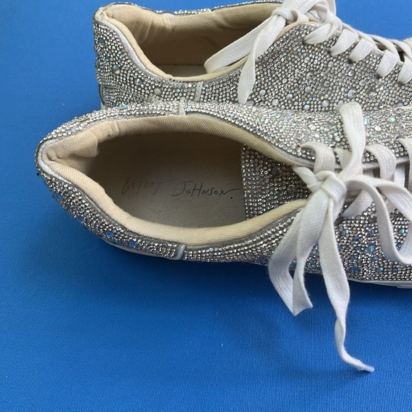 Betsey Johnson SB Sutton Silver Rhinestone Sneakers size 10 Bling Wedding - Picture 6 of 8